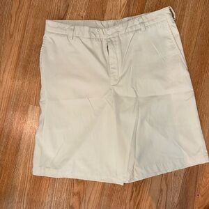 Nike Fit Dry Khaki Shorts In 34 M